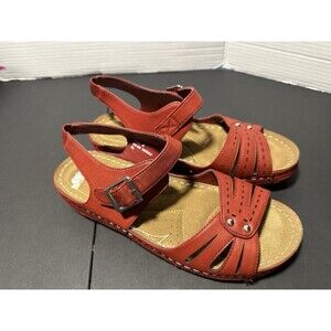 Easy Street Women's Jupiter Wedge Sandals Red Size 9W
